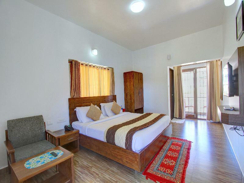 Oyo 1353 The Surya Village Ooty Bagian luar foto