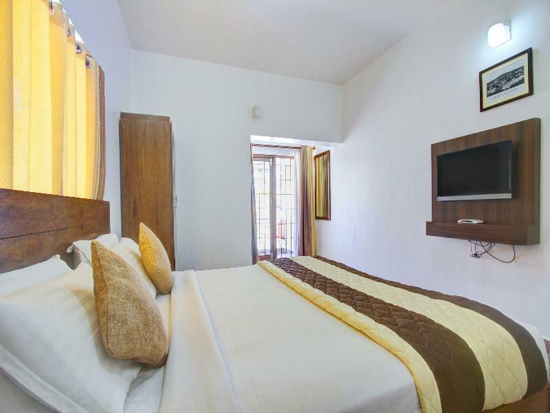 Oyo 1353 The Surya Village Ooty Bagian luar foto