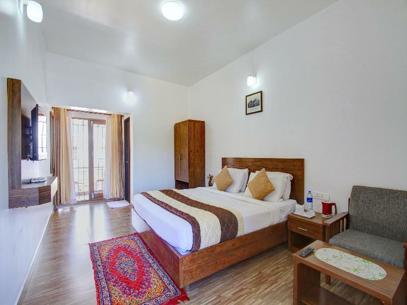 Oyo 1353 The Surya Village Ooty Bagian luar foto